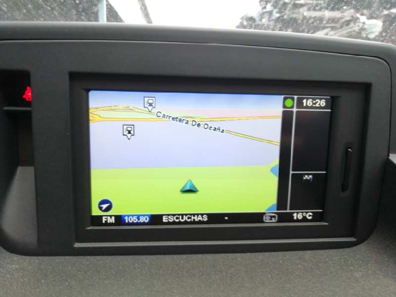 Recambio de pantalla multifuncion para renault fluence z.e. dynamique referencia OEM IAM  DISPLAY NAVEGADOR 
