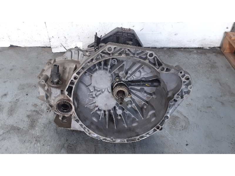 Recambio de caja cambios para nissan interstar mod. 04 (x70) 2.5 dci diesel cat referencia OEM IAM PF6005  6V 212.000KM
