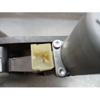 Recambio de elevalunas delantero izquierdo para skoda superb (3v3) 2.0 tdi referencia OEM IAM 5q0959801b 2 pines 