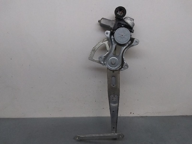 Recambio de elevalunas trasero izquierdo para toyota prius (nhw30) eco referencia OEM IAM 0620201022 8572072020 7 CABLES