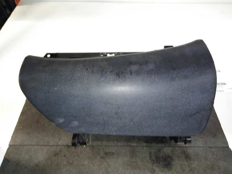 Recambio de guantera para nissan note acenta referencia OEM IAM   