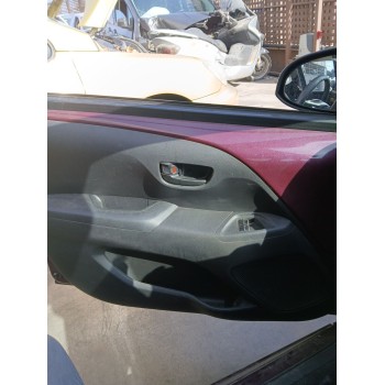 GUARNECIDO PUERTA DELANTERA IZQUIERDA 