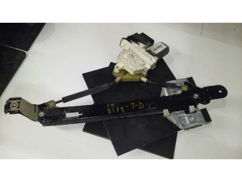 Recambio de elevalunas trasero derecho para seat leon (1p1) 2.0 tdi referencia OEM IAM   18 PINS