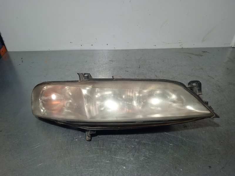 Recambio de faro derecho para opel vectra b berlina 2.0 dti referencia OEM IAM 90586845 BIFARO PULIR