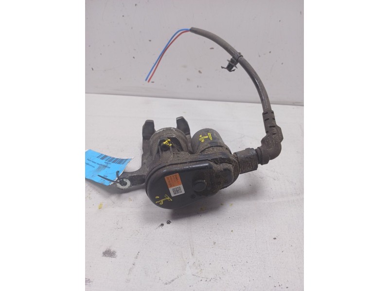 Recambio de pinza freno trasera derecha para kia ceed gt line referencia OEM IAM G358237700  