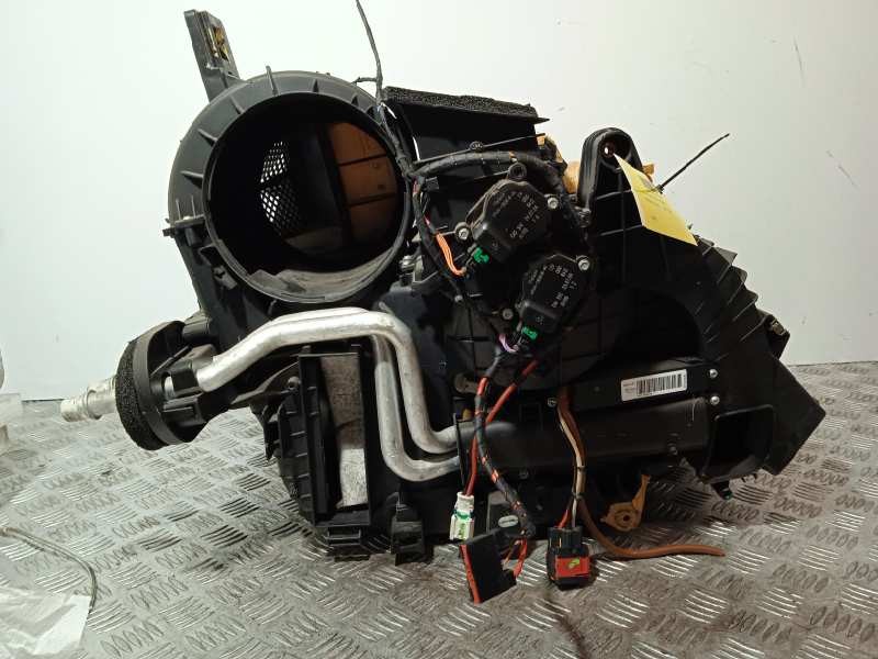 Recambio de calefaccion entera normal para citroën c6 básico referencia OEM IAM 9681852180  