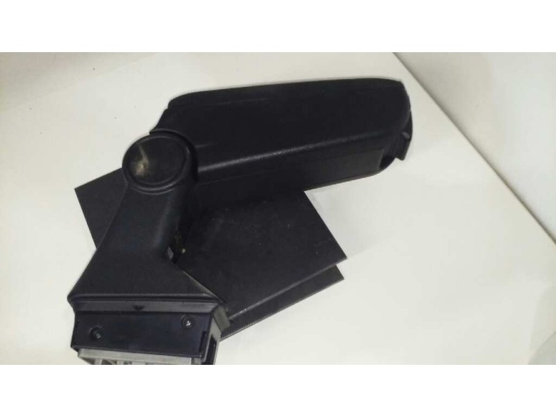 Recambio de consola central para fiat grande punto (199) 1.9 multijet sport (01.2007) referencia OEM IAM   APOYABRAZOS