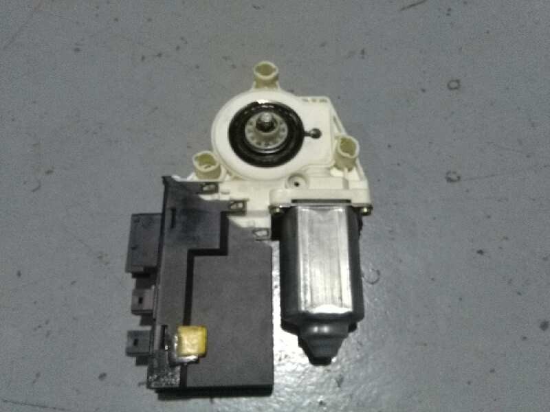 Recambio de motor elevalunas delantero izquierdo para citroën c8 2.0 hdi sx referencia OEM IAM 1488740080  