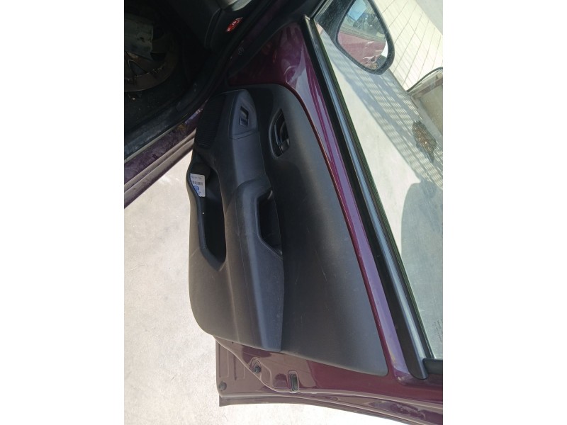 Recambio de guarnecido puerta delantera derecha para peugeot 108 1.2 referencia OEM IAM   