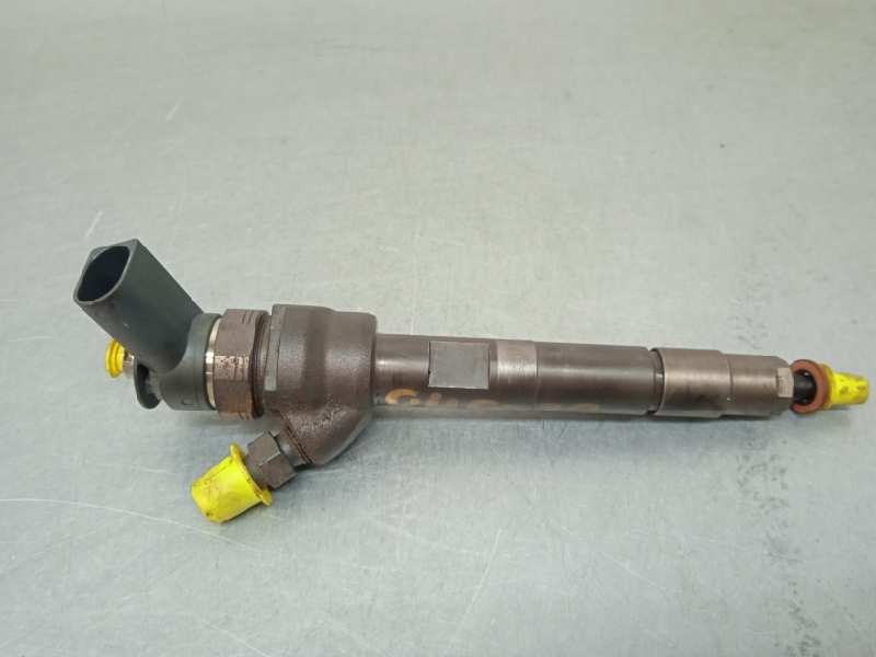 Recambio de inyector para bmw serie 1 berlina (e81/e87) 116d referencia OEM IAM 7798446 044110289 