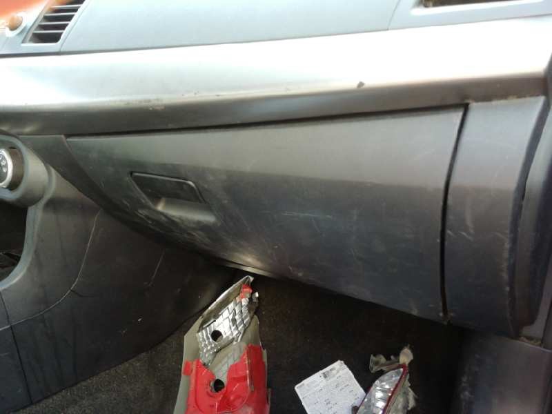 Recambio de guantera para mitsubishi lancer sportback (cx) invite referencia OEM IAM   