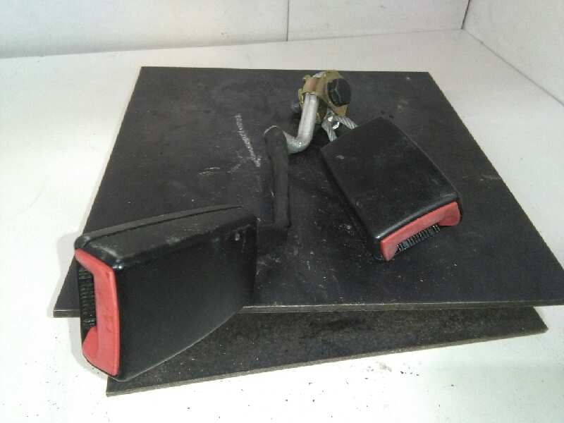 Recambio de enganche cinturon para audi a3 (8p) 1.9 tdi ambiente referencia OEM IAM   TRASERO DOBLE