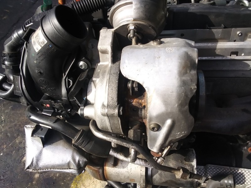 Recambio de turbocompresor para audi a5 (8t3) 2.7 tdi referencia OEM IAM 04L253056H B 