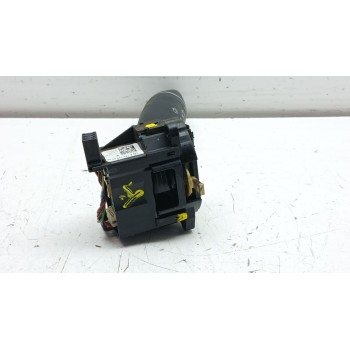 Recambio de mando limpia para mercedes-benz clase m (w164) 4.0 cdi referencia OEM IAM a1645400144  