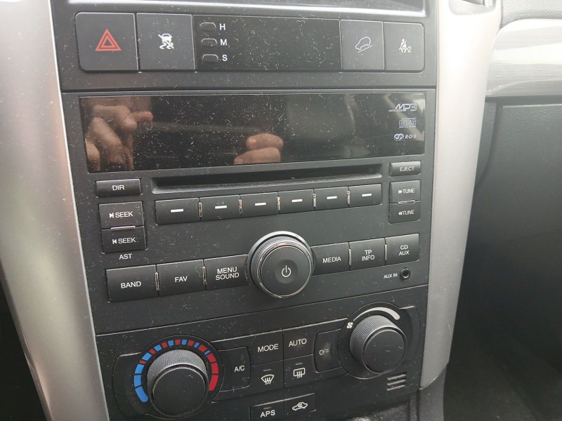 Recambio de sistema audio / radio cd para chevrolet captiva (c100, c140) 2.0 d referencia OEM IAM   