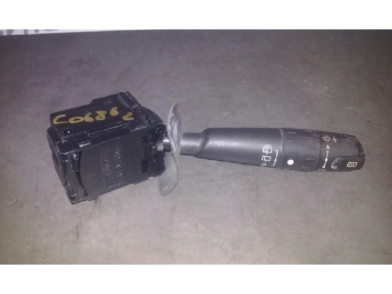 Recambio de mando limpia para citroën xantia berlina 1.6 sx referencia OEM IAM 96247561ZL  