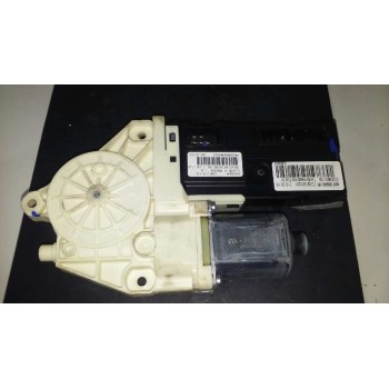 Recambio de motor elevalunas delantero derecho para renault laguna iii referencia OEM IAM 807305631R  
