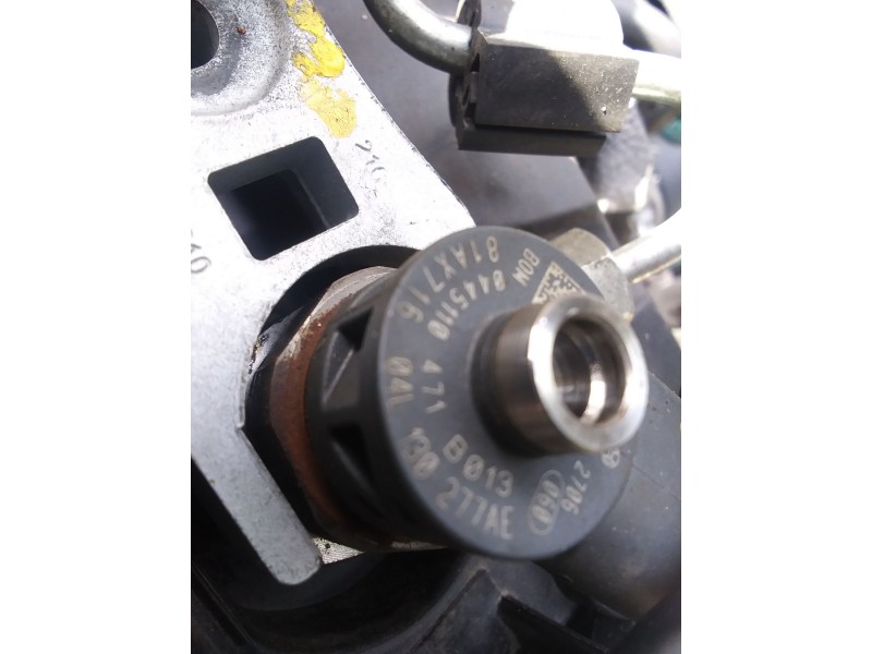 Recambio de inyector para audi a5 (8t3) 2.7 tdi referencia OEM IAM 0445110471  04L130277AE