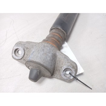 Recambio de amortiguador trasero derecho para kia ceed gt line referencia OEM IAM 55300j7ac0  