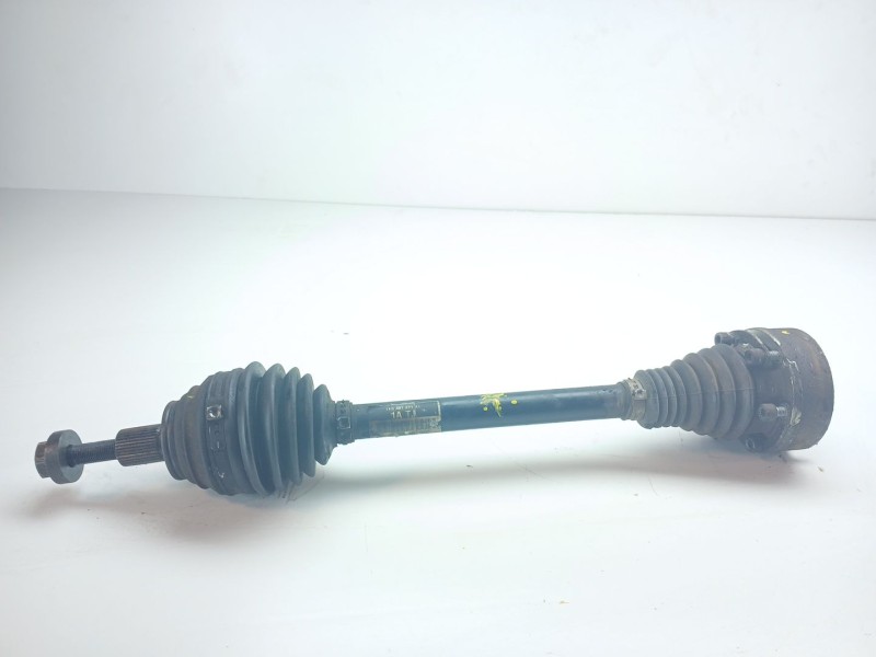 Recambio de transmision delantera izquierda para audi a3 (8p1) 1.9 tdi referencia OEM IAM 1k0407271at  