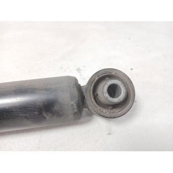 Recambio de amortiguador trasero izquierdo para kia ceed gt line referencia OEM IAM 55300j7ac0  