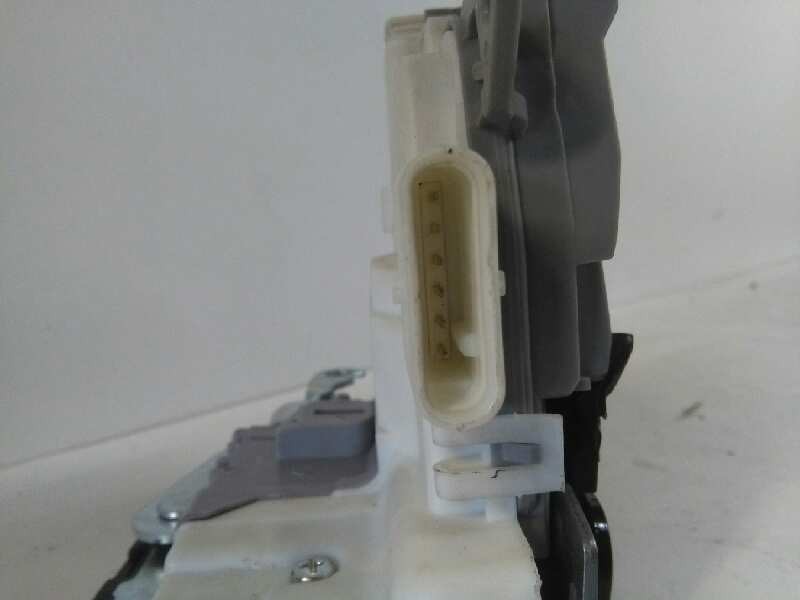 Recambio de cerradura puerta trasera derecha para seat altea (5p1) referencia OEM IAM 1P0839016E NUEVO 5P0839012B 6 PINS