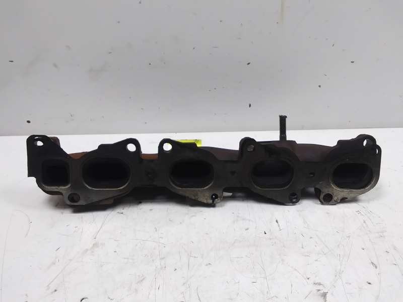 Recambio de colector escape para opel insignia berlina 2.0 cdti cat referencia OEM IAM 55565985  