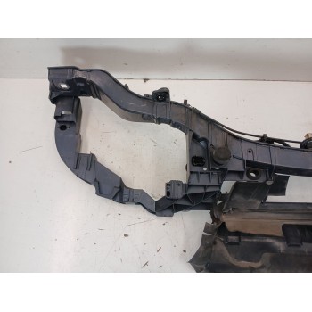 Recambio de panel frontal para ford focus iii turnier 1.6 tdci referencia OEM IAM BM518327A  