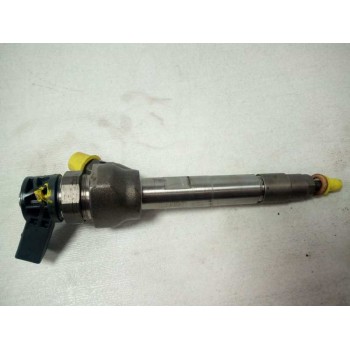 Recambio de inyector para toyota avensis touring sports advance referencia OEM IAM 8514146 0445110613 