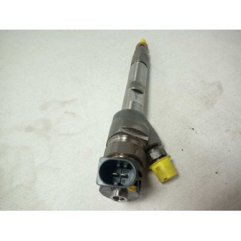 Recambio de inyector para toyota avensis touring sports advance referencia OEM IAM 8514146 0445110613 