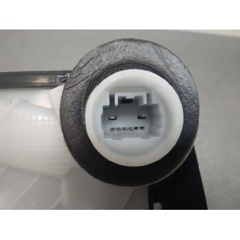 Recambio de cerradura puerta delantera derecha para toyota yaris hybrid active referencia OEM IAM 690300D550 6 PINES 