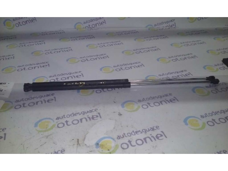 Recambio de amortiguadores maletero / porton para peugeot 106 (s2) kid referencia OEM IAM   180N