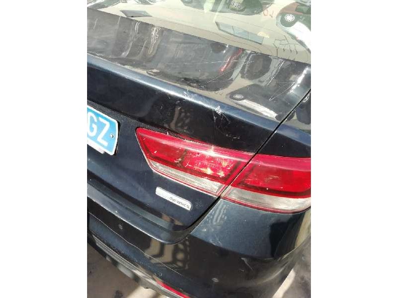 Recambio de piloto trasero derecho interior para kia optima business referencia OEM IAM 92404d4  