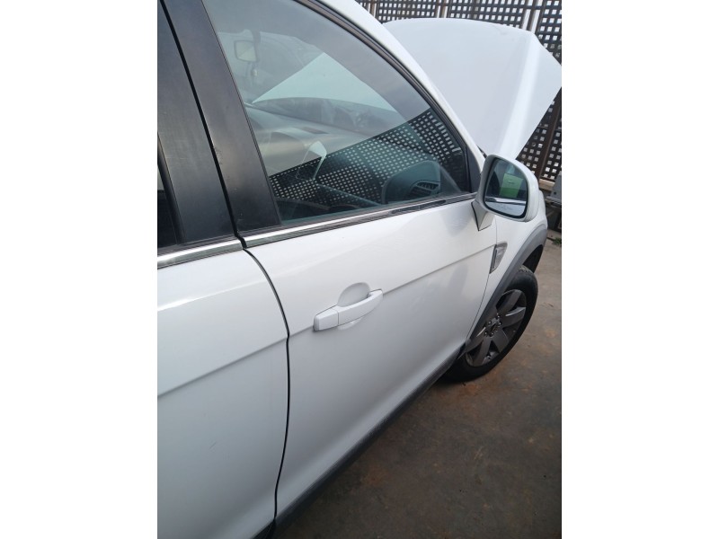 Recambio de puerta delantera derecha para chevrolet captiva (c100, c140) 2.0 d referencia OEM IAM 42352070  