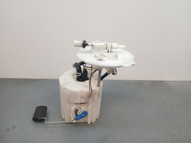 Recambio de aforador para kia ceed gt line referencia OEM IAM 31110j7950 1001h83909 4 pines