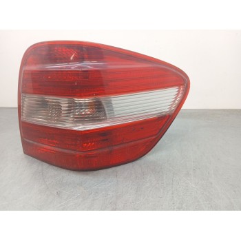 Recambio de piloto trasero derecho para mercedes-benz clase m (w164) 4.0 cdi referencia OEM IAM 404122R  