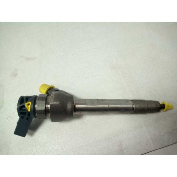 Recambio de inyector para toyota avensis touring sports advance referencia OEM IAM 8514146 0445110613 