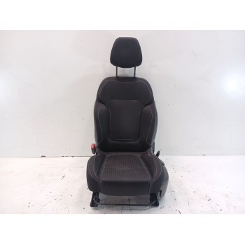 ASIENTO DELANTERO IZQUIERDO 