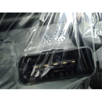 Recambio de faro izquierdo para renault clio iii referencia OEM IAM 7701072004 NUEVO FASE II 09>12