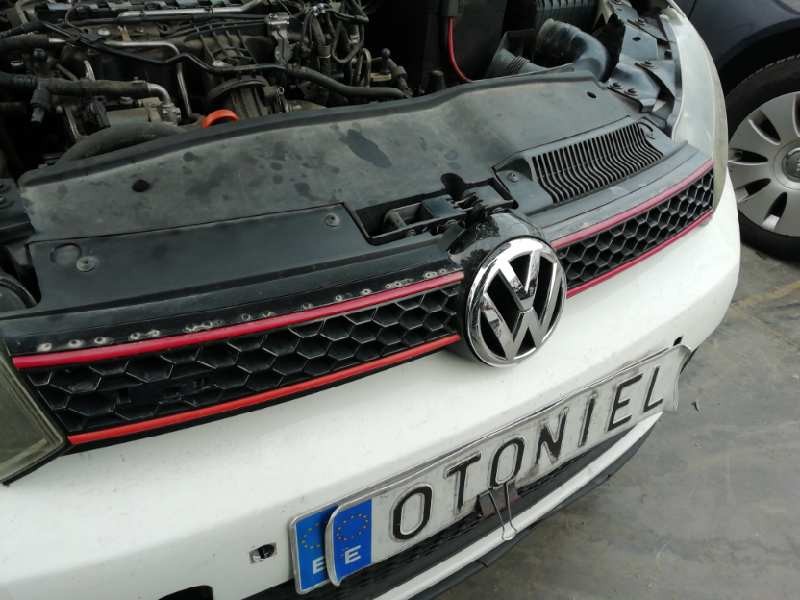 Recambio de rejilla delantera para volkswagen golf vi (5k1) 1.6 tdi referencia OEM IAM   