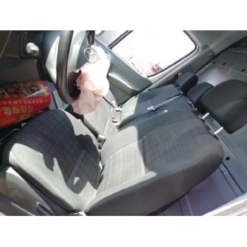 ASIENTO DELANTERO IZQUIERDO 