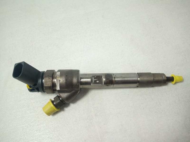 Recambio de inyector para toyota avensis touring sports advance referencia OEM IAM 8514146 0445110613 