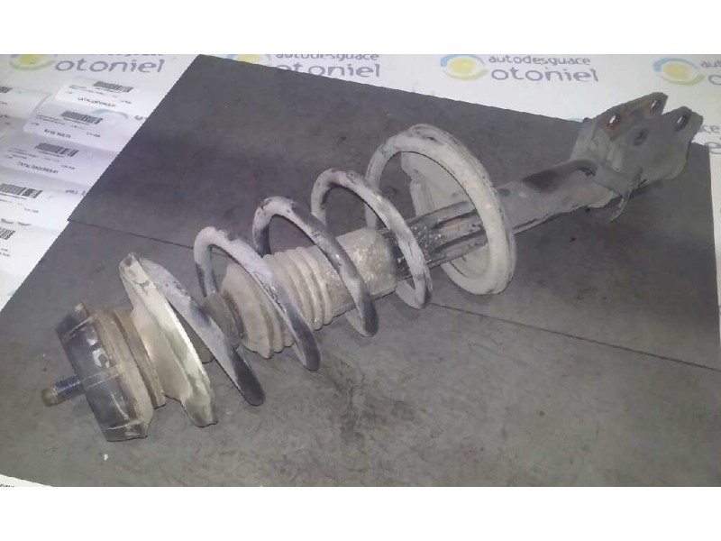 Recambio de amortiguador delantero derecho para dacia sandero ambiance referencia OEM IAM   