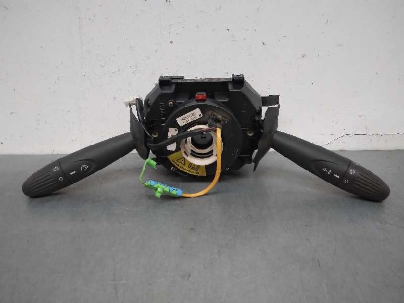 Recambio de mando multifuncion para fiat punto berlina (188) 1.2 8v referencia OEM IAM 1500021300340 B826 00400087