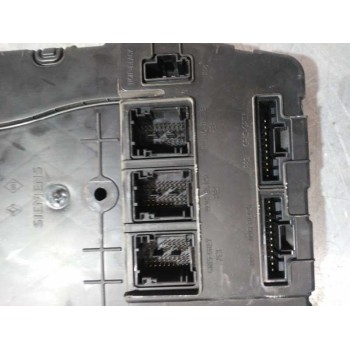 Recambio de modulo electronico para renault scenic ii authentique referencia OEM IAM 8200525384  UCH