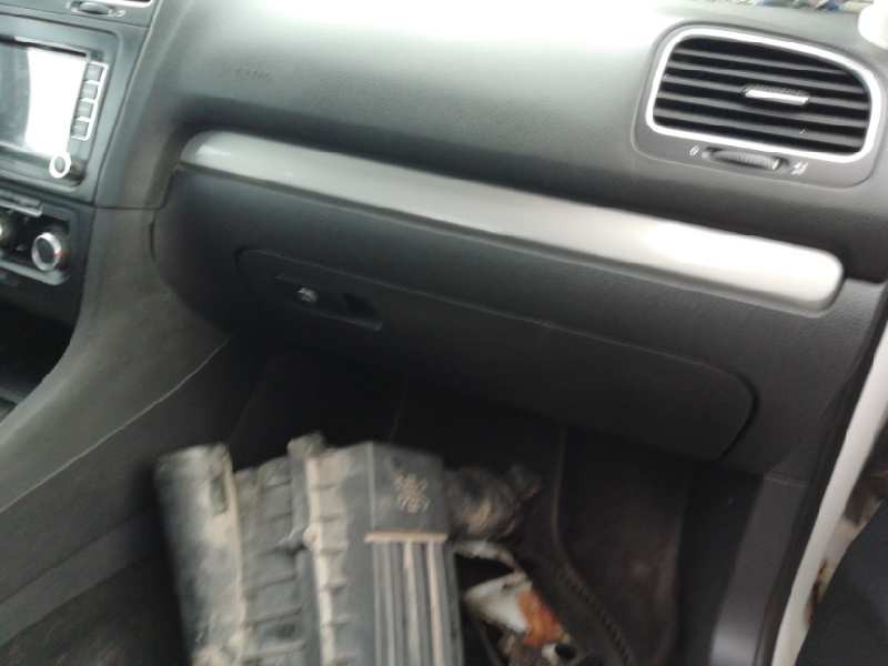 Recambio de guantera para volkswagen golf vi (5k1) 1.6 tdi referencia OEM IAM 1K1857097  