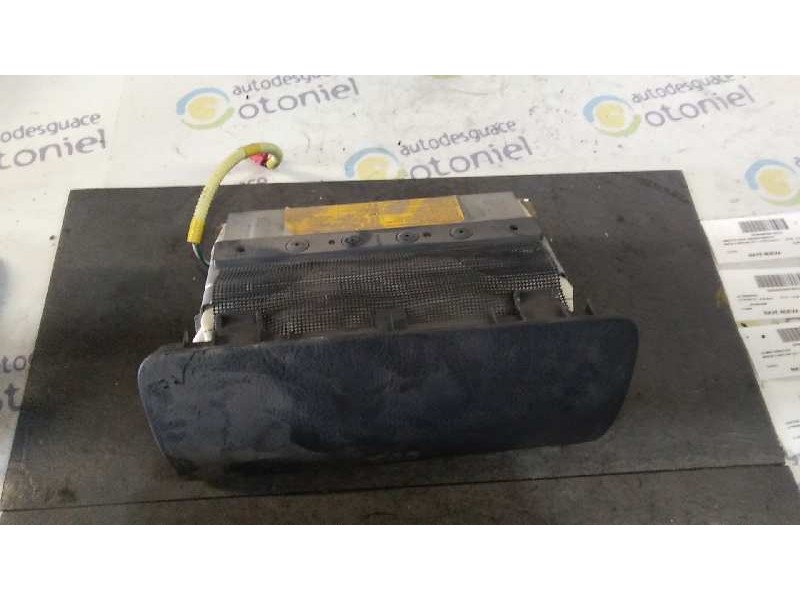 Recambio de airbag delantero derecho para mitsubishi montero sport (k90) 2.5 td gls referencia OEM IAM MR240240 7628441010 