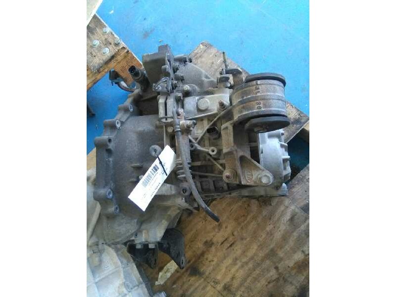 Recambio de caja cambios para kia carens 2.0 crdi ex monovolumen referencia OEM IAM 4300039701 M 