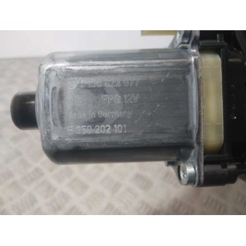 Recambio de motor elevalunas delantero derecho para seat leon (kl1) xcellence referencia OEM IAM 5Q0959801C 2 PINES 