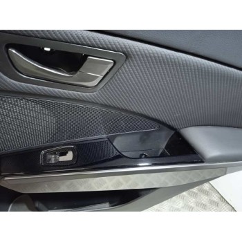 Recambio de guarnecido puerta trasera derecha para ssangyong tivoli referencia OEM IAM 7322035040  